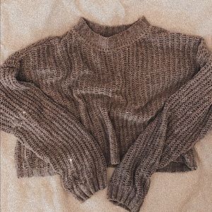 Cozy Grey Cropped Sweater - Size Medium